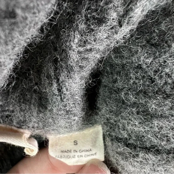 Moth Anthropologie Turtleneck Sweater Women's Small Grey Wool Blend Knit Minimal - Picture 9 of 16